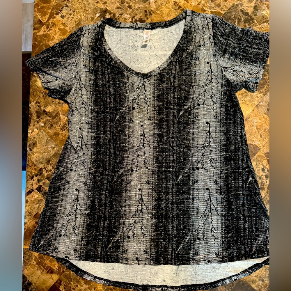 Lularoe Christy T